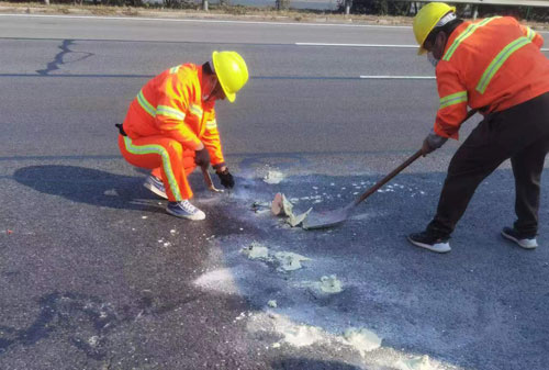 牙克石公路下沉注浆加固价格